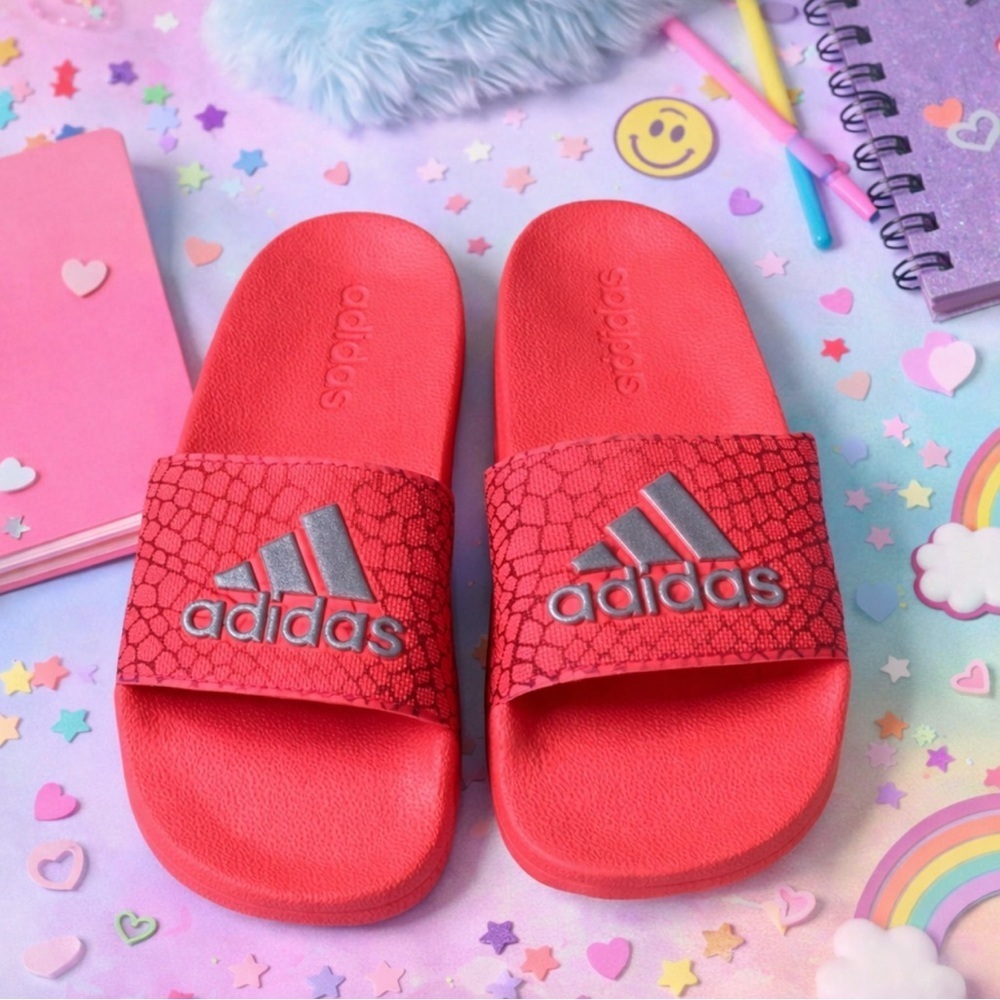 ADIDAS KIDS’ UNISEX ADILETTE SHOWER K SLIDES SIZE 4 Fluorescent Orange NEW